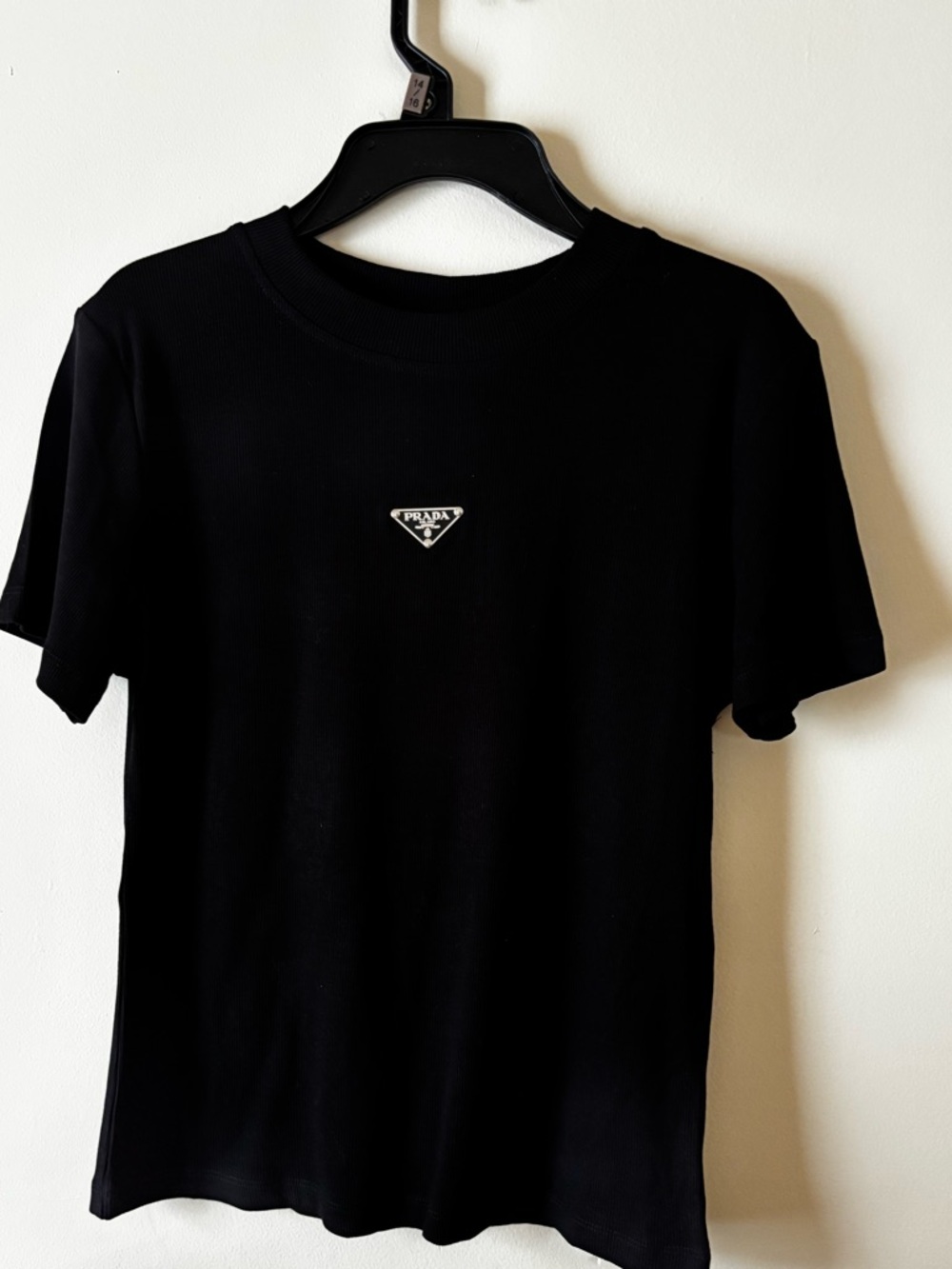 Prada Unbranded brand Black Crewneck Tee with Silver Triangle Logo one size - Picture 8 of 8